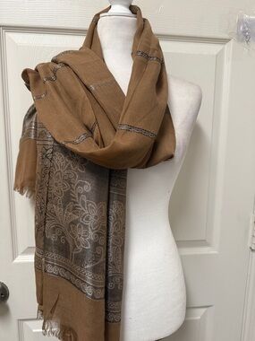 Brand New Elegant Brown style Pattern Wrap Scarf